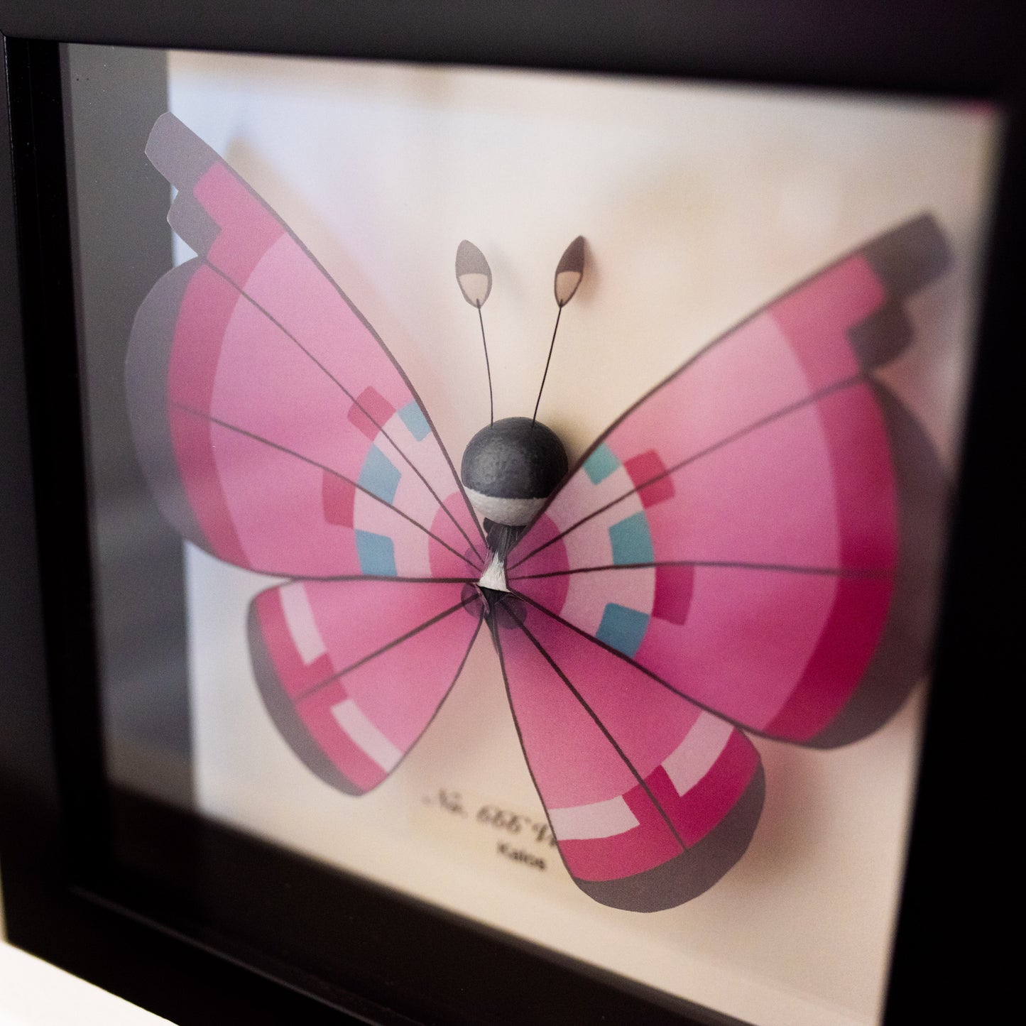 Vivillon Pokémon Shadowbox - 6x6