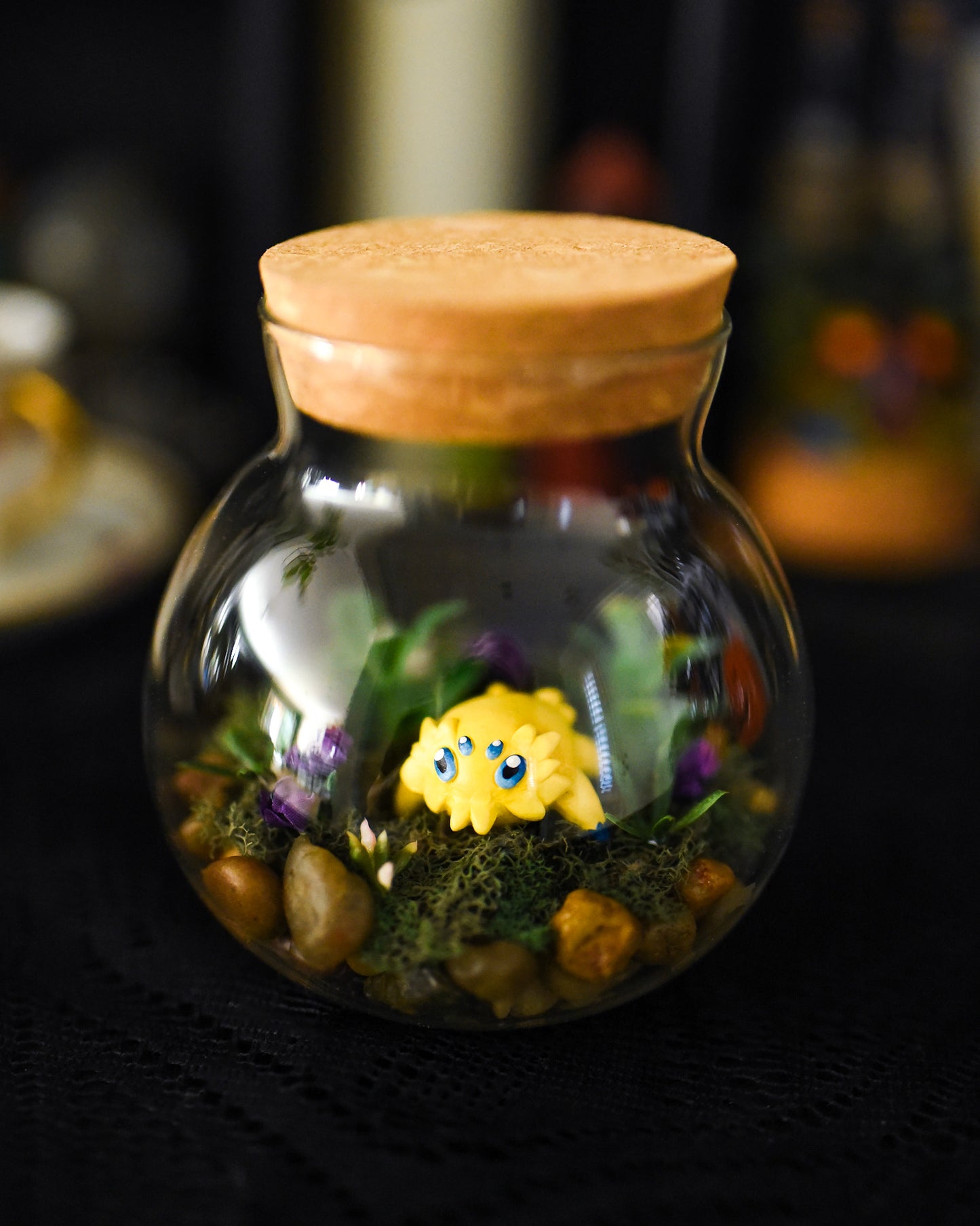 Joltik Pokémon Mini Terrarium